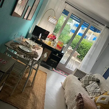 Quiet, Cozy And With Pool &terrasse