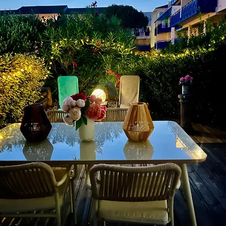 Quiet, Cozy And With Pool &terrasse Lacanau